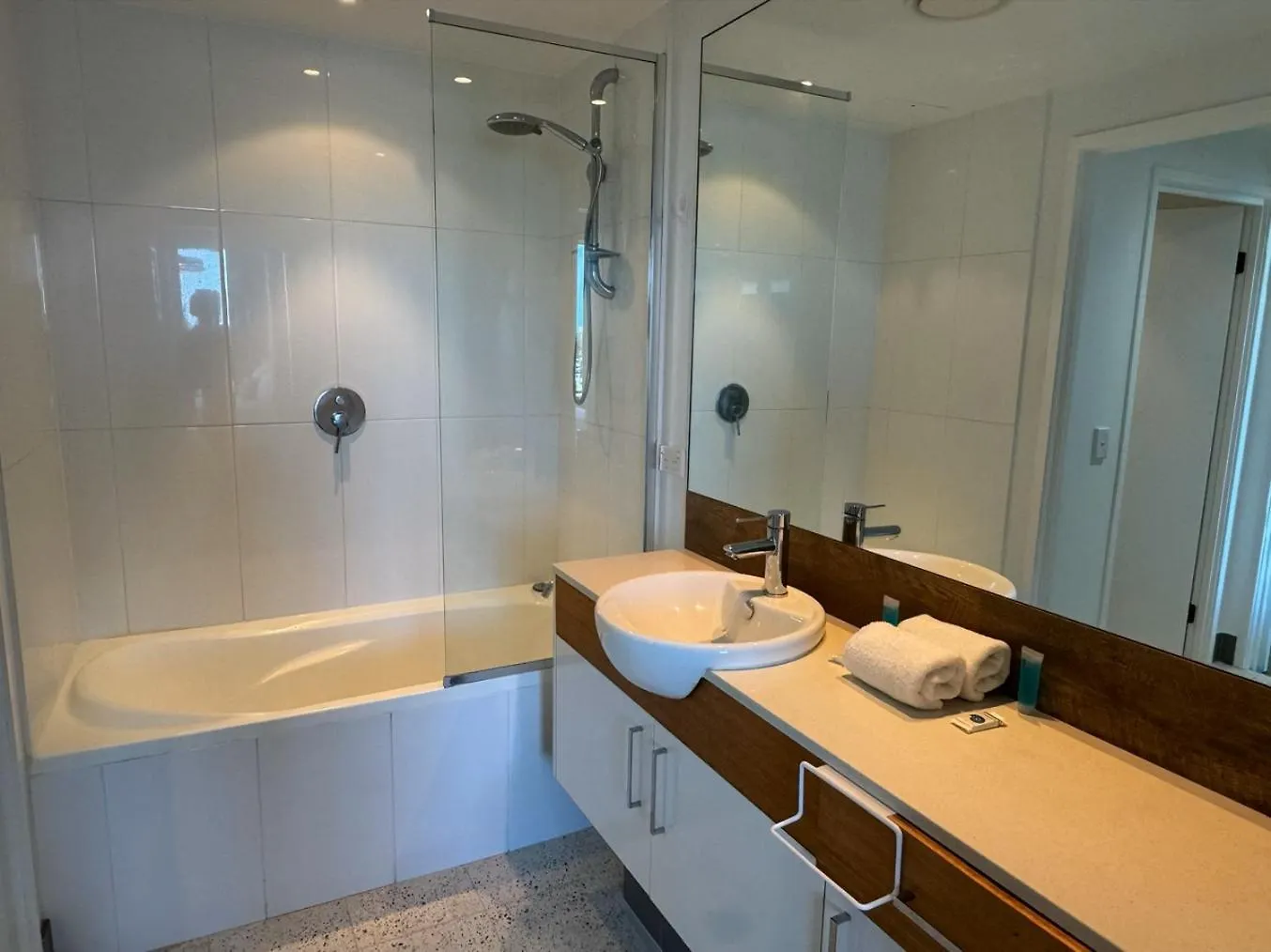 Harbour Quays Apartments Gold Coast 4*,  Australia